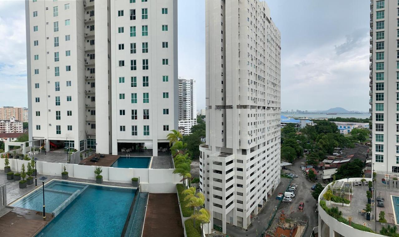 Straits Garden Suites By Yen'S Sojourn Джорджтаун Экстерьер фото